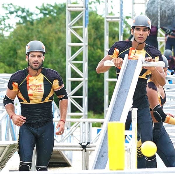 Ahora que Adrián es parte de su equipo, han hecho buena mancuerna en las pistas.