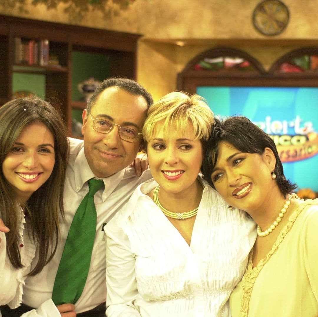 Neida Sandoval envió sus felicitaciones a todos los que hacen posible este programa con más de dos décadas al aire y miles de historias contadas: "Cariño a los pioneros y a todos mis colegas en frente y detrás de cámaras que han sido parte de Despierta América todos estos años".