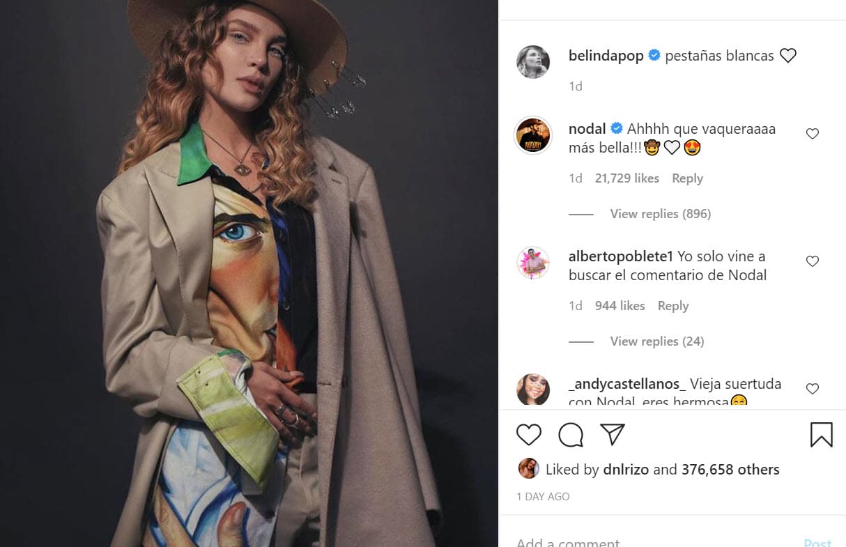 El domingo 9 de agosto Belinda publicó
<b><a href="https://www.instagram.com/p/CDrSEpMpBd5/" target="_blank"> esta foto. </a></b>En ella, una seguidora le escribió un comentario sobre Lupillo Rivera que vendría a explicar lo que para ella sucedió entre los dos cantantes.
<br>
