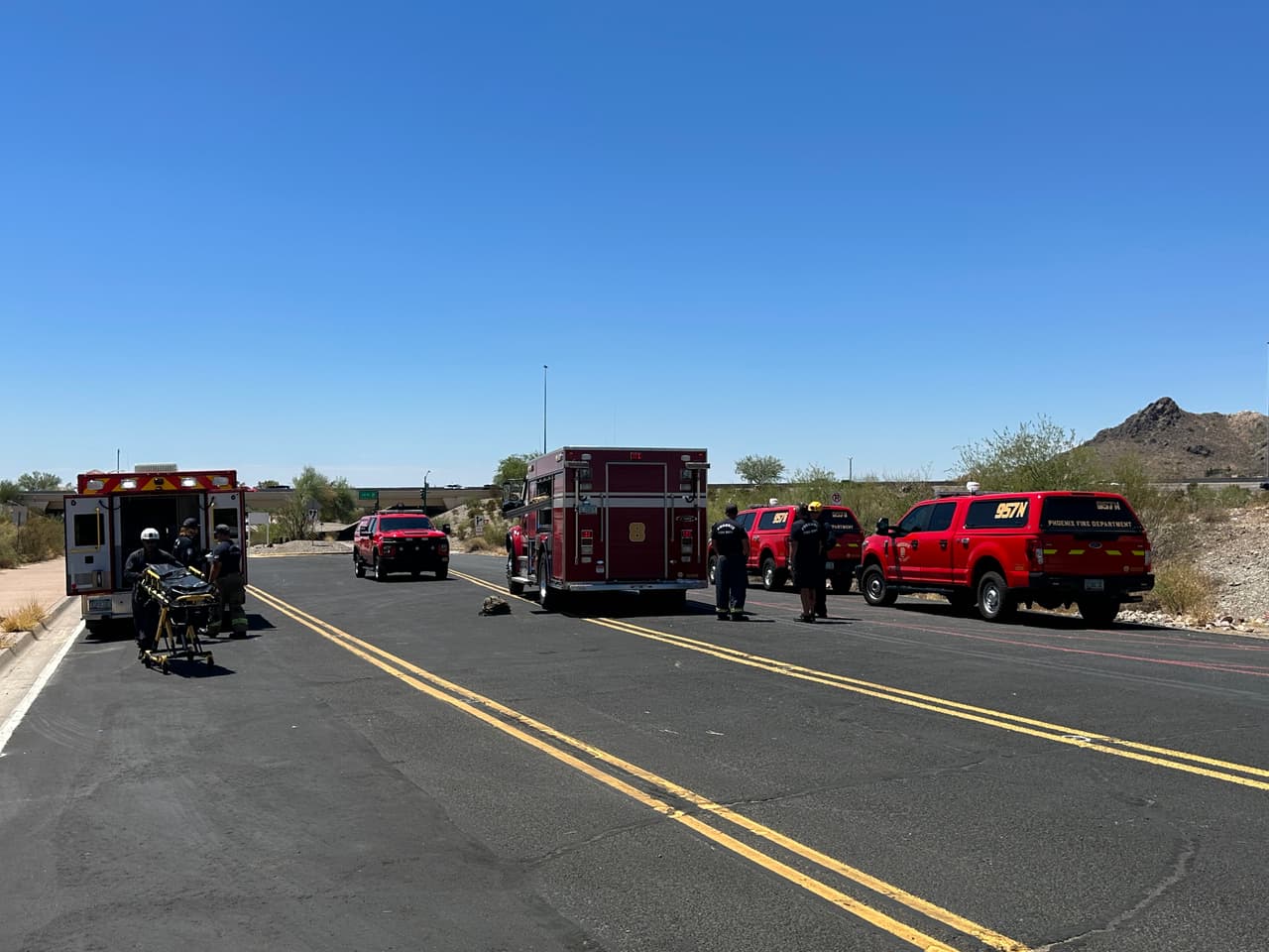 El segundo rescate fue el de una excursionista de 17 años en el sendero Echo Canyon, en Camelback Mountain alrededor de las 11:30 a.m. del domingo 13 de agosto.