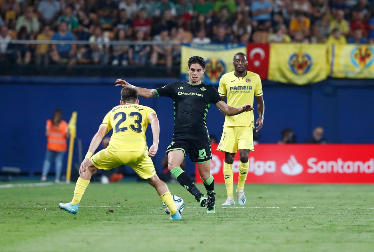 Villarreal llega a once puntos, mientras que Betis se queda con ocho en la novena posición.