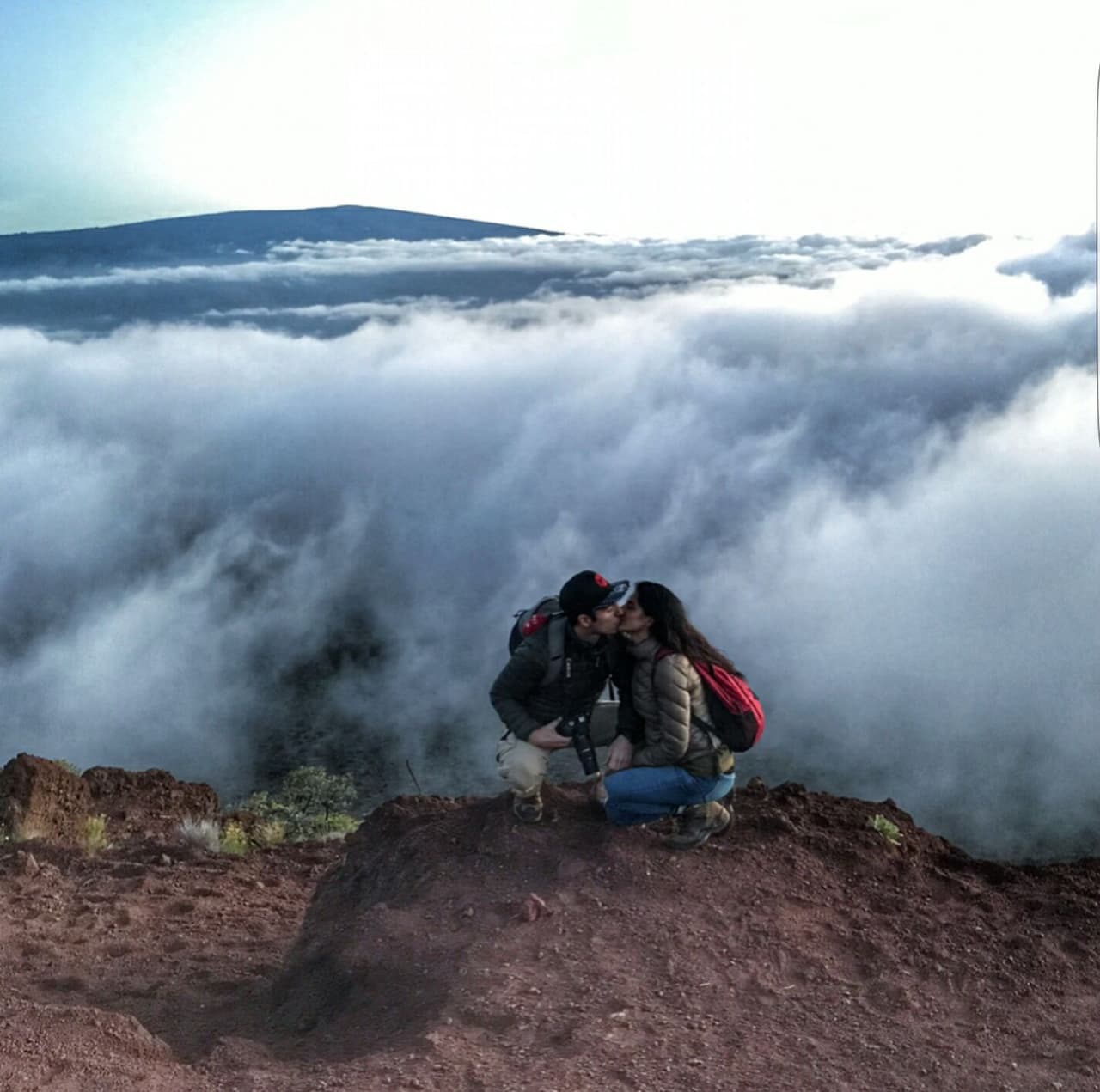 Ambos decidieron viajar a Hawái, porque prefieren los lugares ecoturísticos.