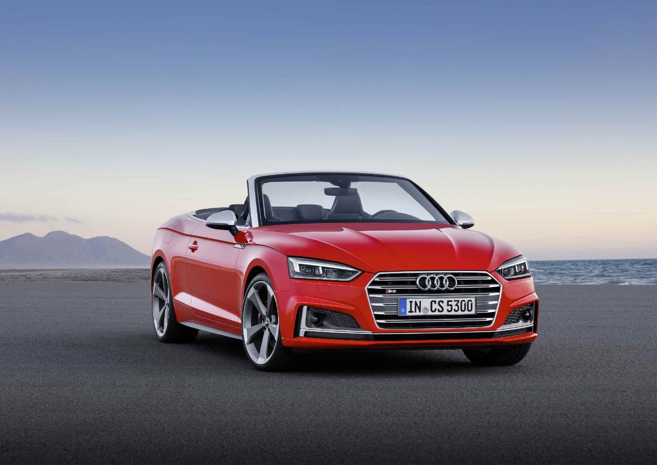 El
<a href="http://www.univision.com/noticias/audi"><b>Audi</b></a>
<b> S5 Cabriolet</b> es el tope de gama absoluto de la familia del A5. Más que nunca, la marca de Ingolstadt buscó la excelencia en el diseño de su interior, y ampliar la capacidad de las plazas traseras.
<br>