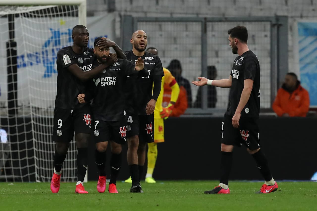 Amiens anuncia que demandará por decisión de LFP en Ligue 1