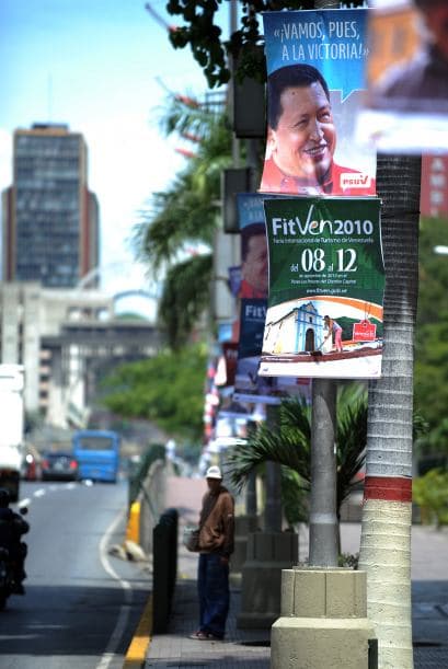 El jefe de Estado señaló que en 2012 también deben celebrarse los comicios para renovar los gobiernos regionales y locales por un nuevo período de cuatro años, y aseguró que ese proceso se realizará el mismo día que las presidenciales.