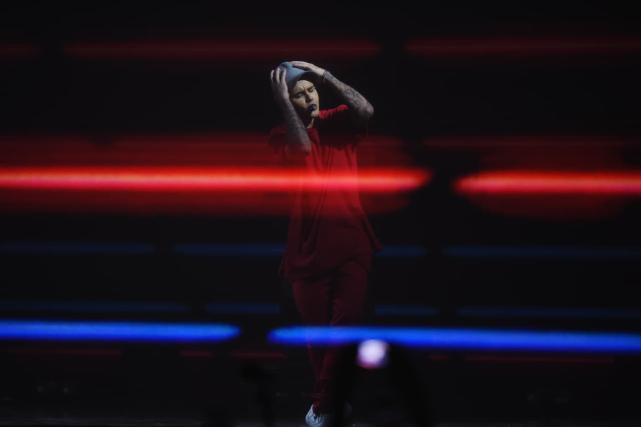 Entre lo que pide de alimentos no puede faltar galletas, los sandwiches, gaseosas, chicles, agua vitaminada y té.