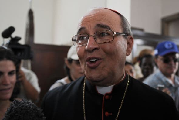 7 de julio. El cardenal Jaime Ortega anuncia la liberación, en un máximo de cuatro meses, de 52 presos políticos que quedaban en prisión de 75 condenados en 2003 a penas de 6 a 28 años.