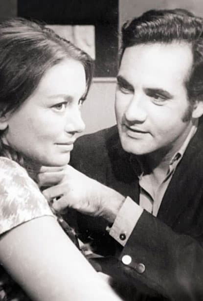 En la 
<b>primera versión Irma Lozano y Ricardo Blume</b> fueron los protagonistas adultos.