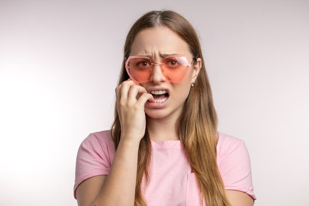 Tampoco entiendes las lágrimas de otro ser humano, porque lo consideras debilidad. Por eso, debes aprender a ser más compasivo con los demás.