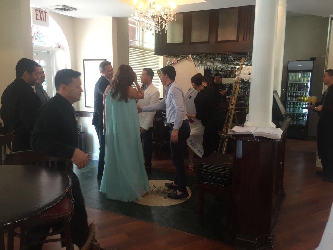 Rápidamente todo el mundo se puso al día.