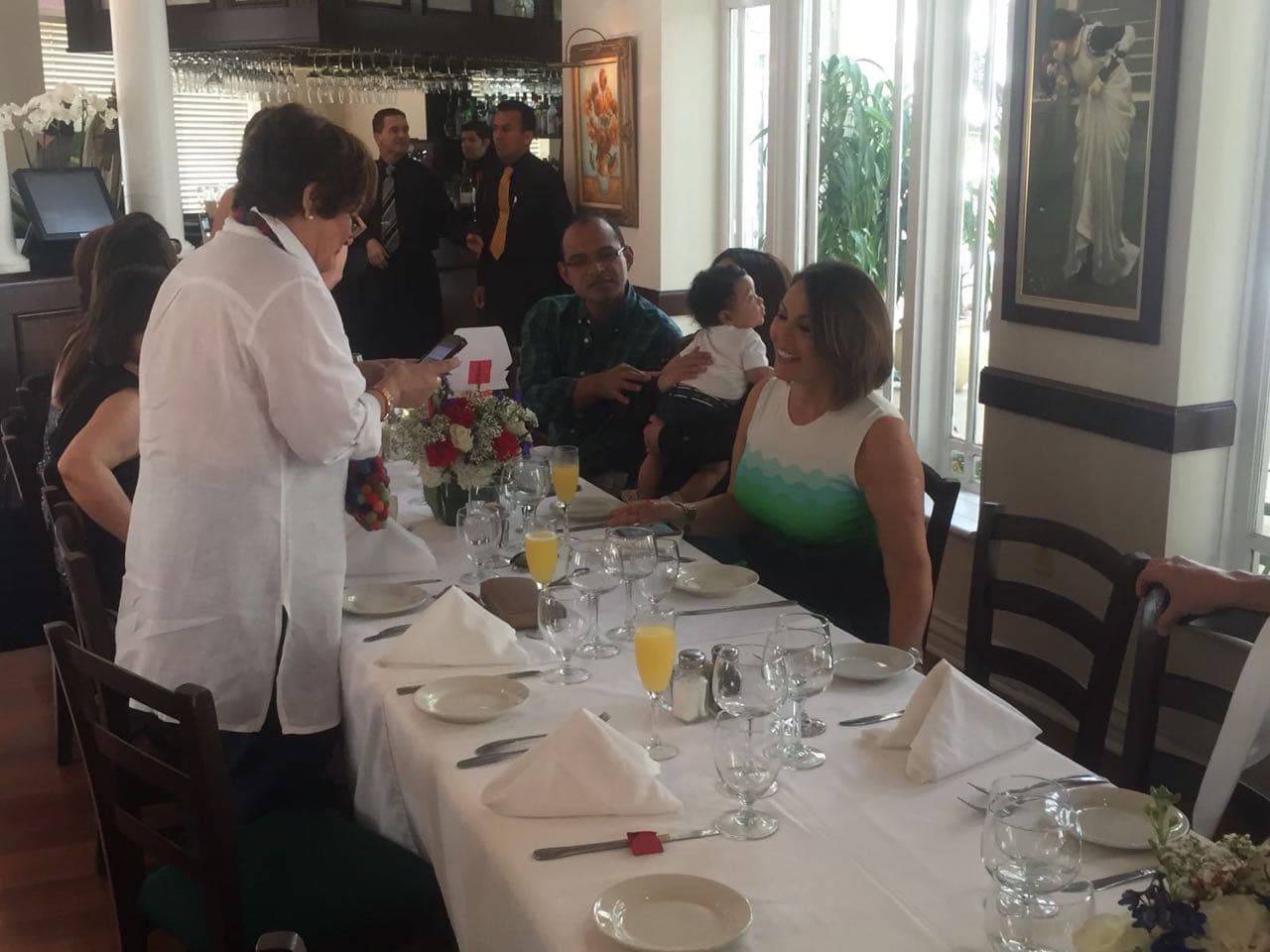 Otra de las invitadas fue María Elena Salinas.