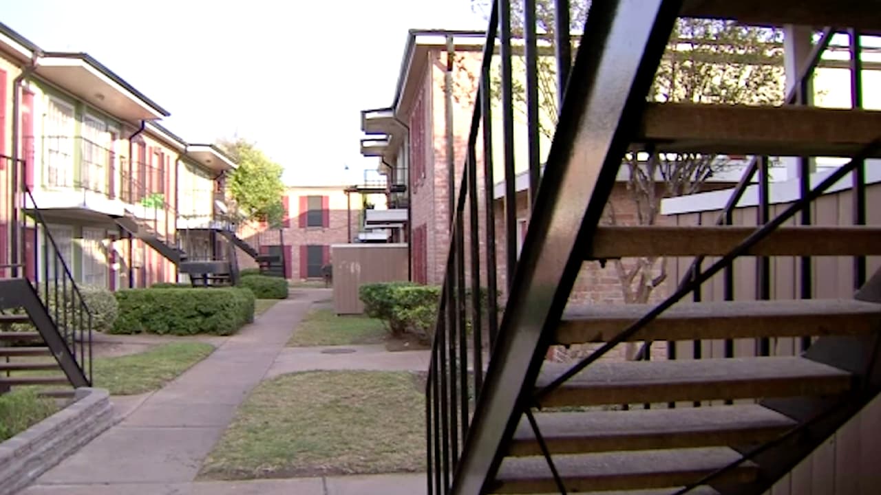 ¿Te han amenazado con desalojarte por no pagar la renta? Aquí te explicamos qué puedes hacer