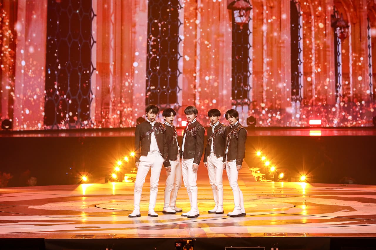 Pero la gira no termina aún, los chicos seguirán deleitando a sus fanáticos alrededor del mundo con su próximo concierto en Japón el 10 de julio.