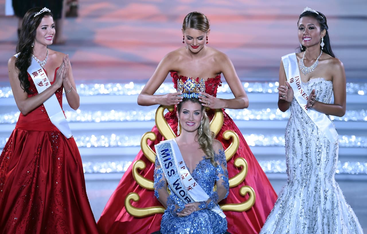 La española Mireia Lalaguna fue coronada Miss Mundo.