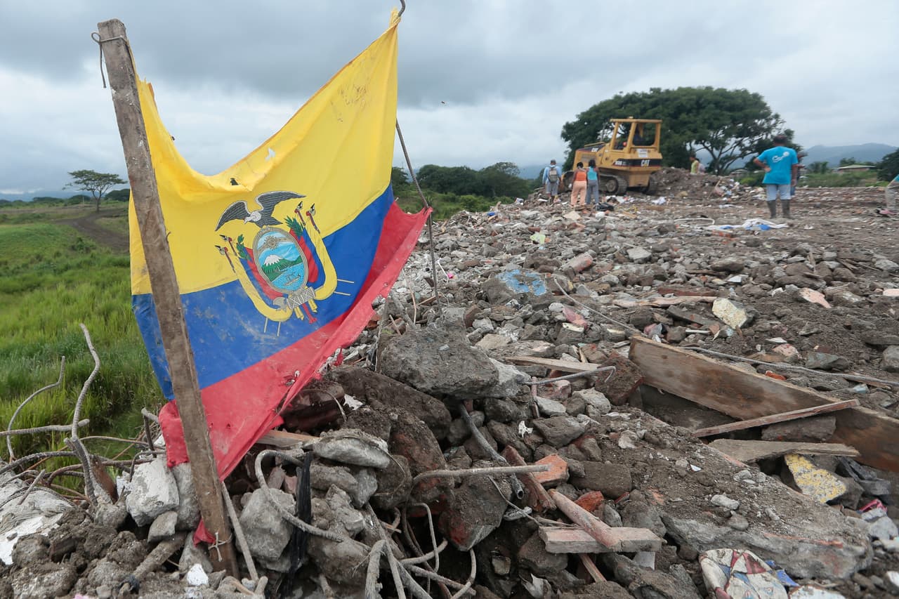 Ecuatorianos salen en caravana desde Nueva York a Washington DC para pedir el TPS