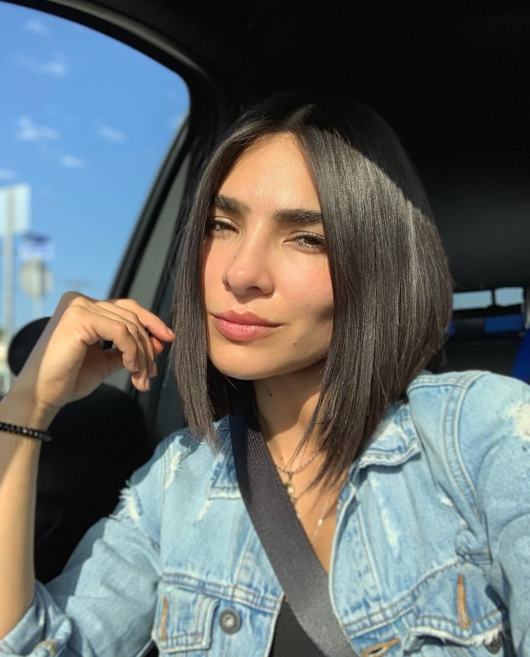 En Sin Rollo, Francisca Lachapel anunció otros nombres de famosas con las que desea vivir su enlace nupcial, donde resaltó el nombre de Alejandra Espinoza, la primera en recibir la corona en Nuestra Belleza Latina edición 2007.
<br>