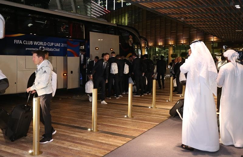 Los integrantes de Real Madrid llegaron a Abu Dhabi (Emiratos Árabes Unidos) para enfrentar en la Semifinal al Mundial de Clubes contra Kashima Antlers y mantenerse como campeón defensor del torneo.