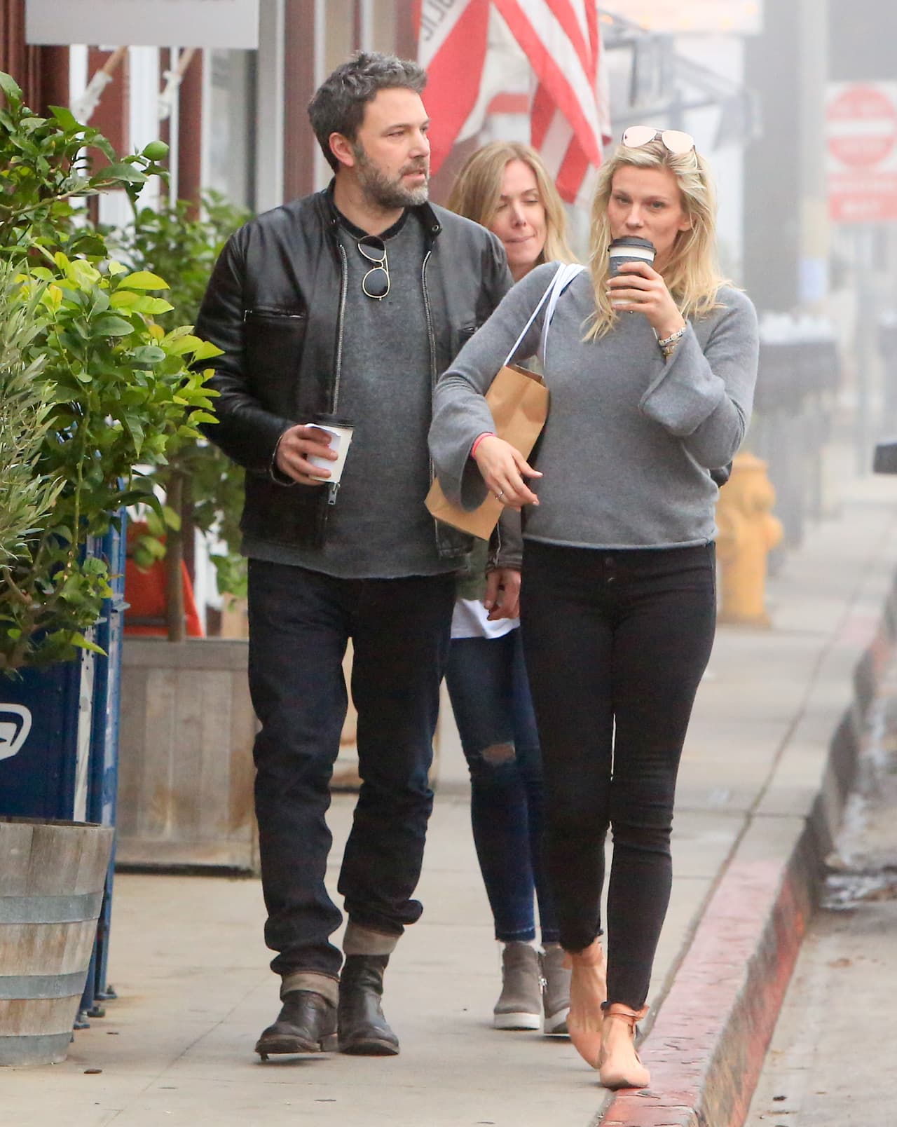Fue después de la separación de su marido que ella comenzó a salir con Ben Affleck, en una relación que sumó casi tres años.
<br>