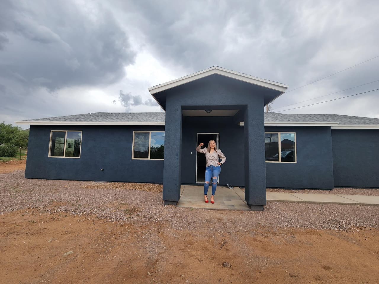 El programa Self-Help ofrece a los residentes una participación accionaria en sus comunidades y crea un método único para que las familias obtengan y retengan su riqueza personal.