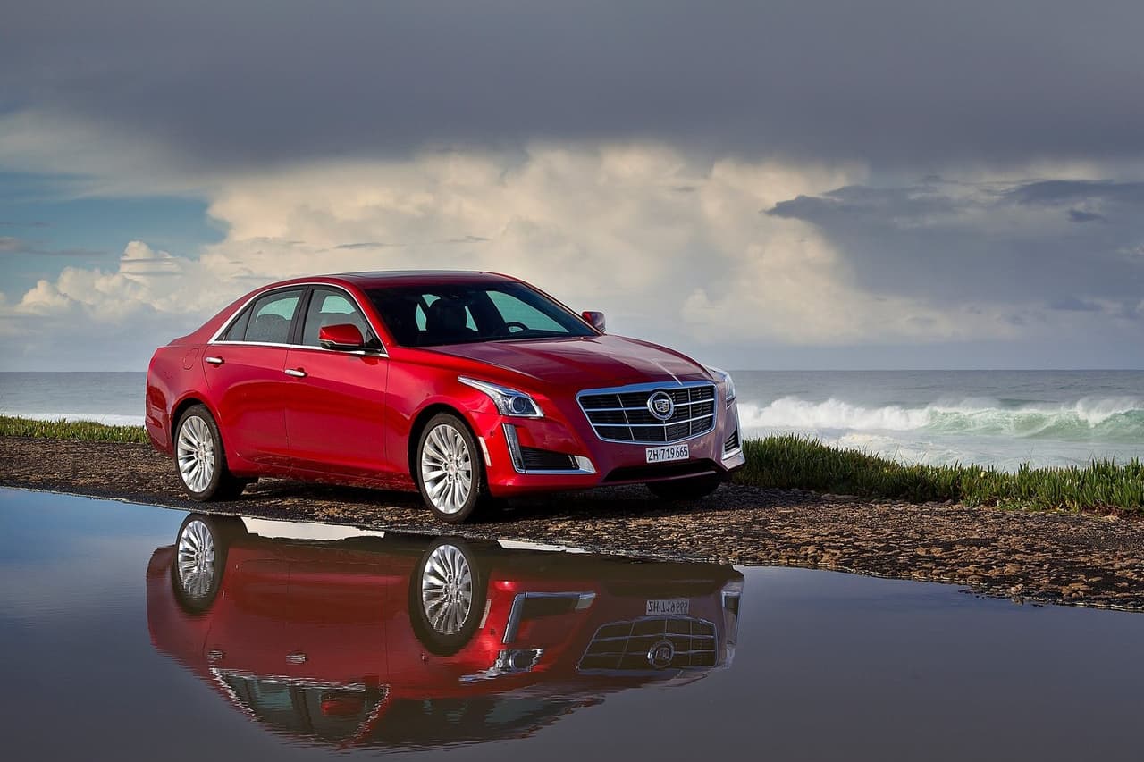 <h3 class="cms-H3-H3"><b>Cadillac CTS 2019 | 611 unidades</b></h3>
<br>
<br>El Cadillac CTS fue recientemente reemplazado por el CT5. Y a pesar que este nuevo modelo es más barato que el CTS, 611 personas decidieron hacerse con el modelo descontinuado en 2020. Un año que sin duda trajo muchas cosas raras.
<br>
