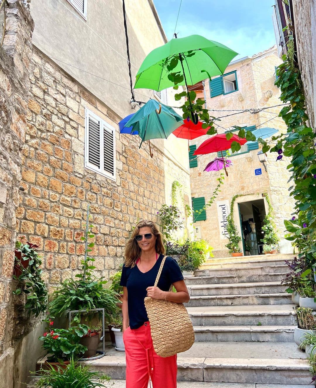 Montserrat y Yaya se encuentran vacacionando en Europa Oriental en el marco del cumpleaños de la artista.