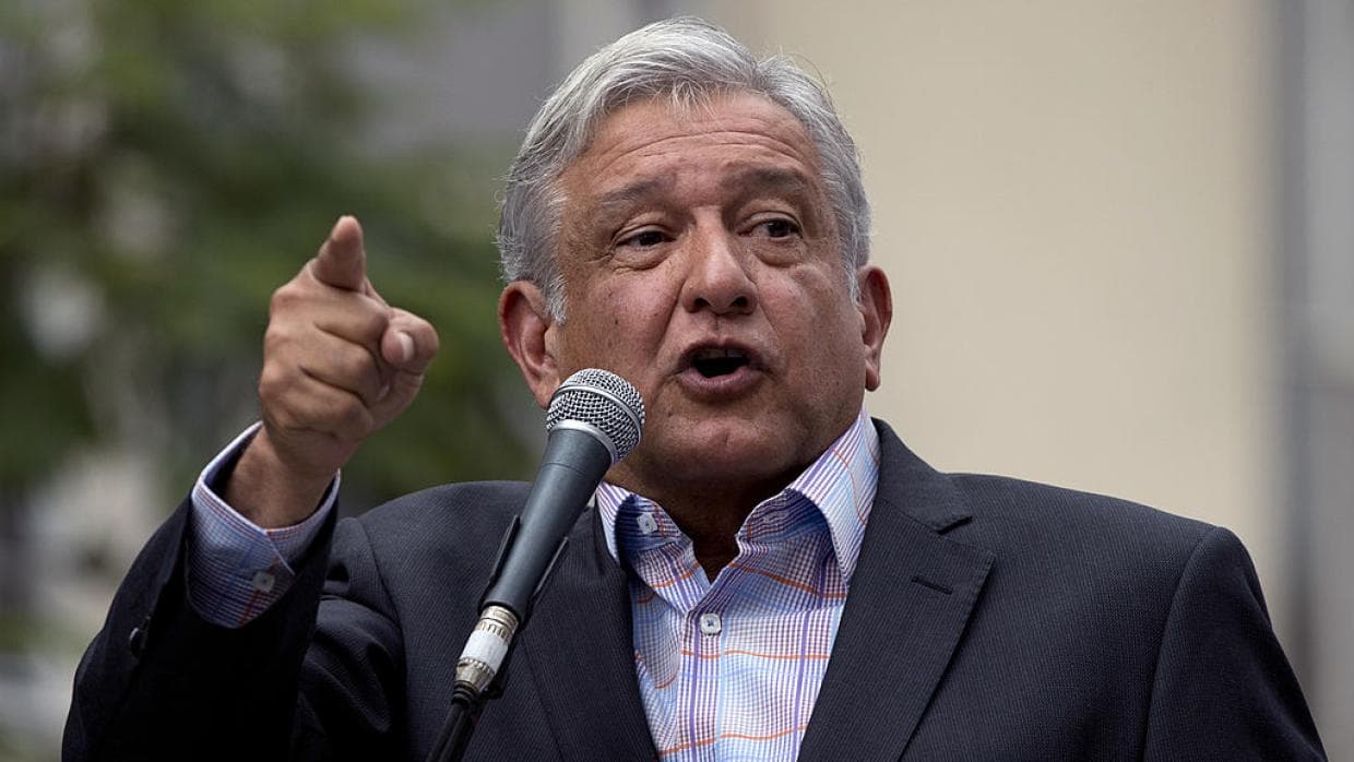 Congreso mexicano elimina la pensión mensual de 10,000 dólares para los expresidentes