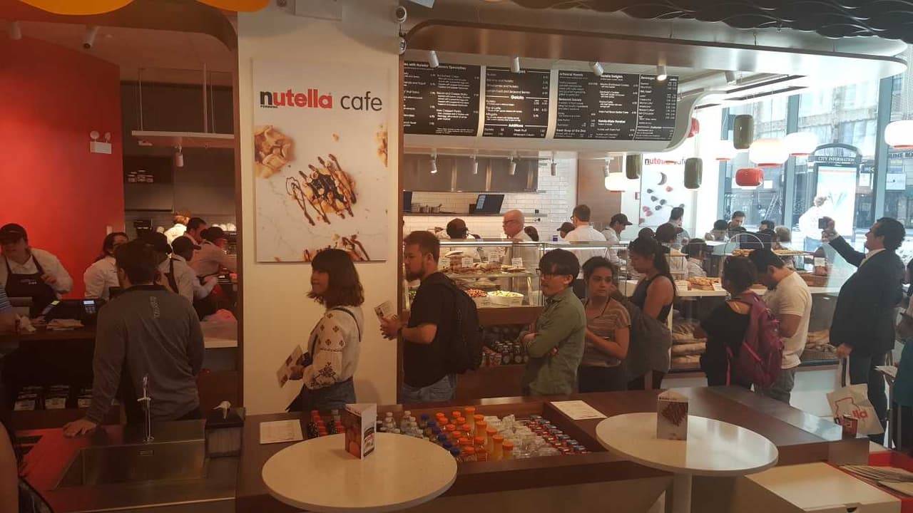 Aunque no todos los platillos tienen nutella, la crema de avellanas está presente en muchos de ellos.
