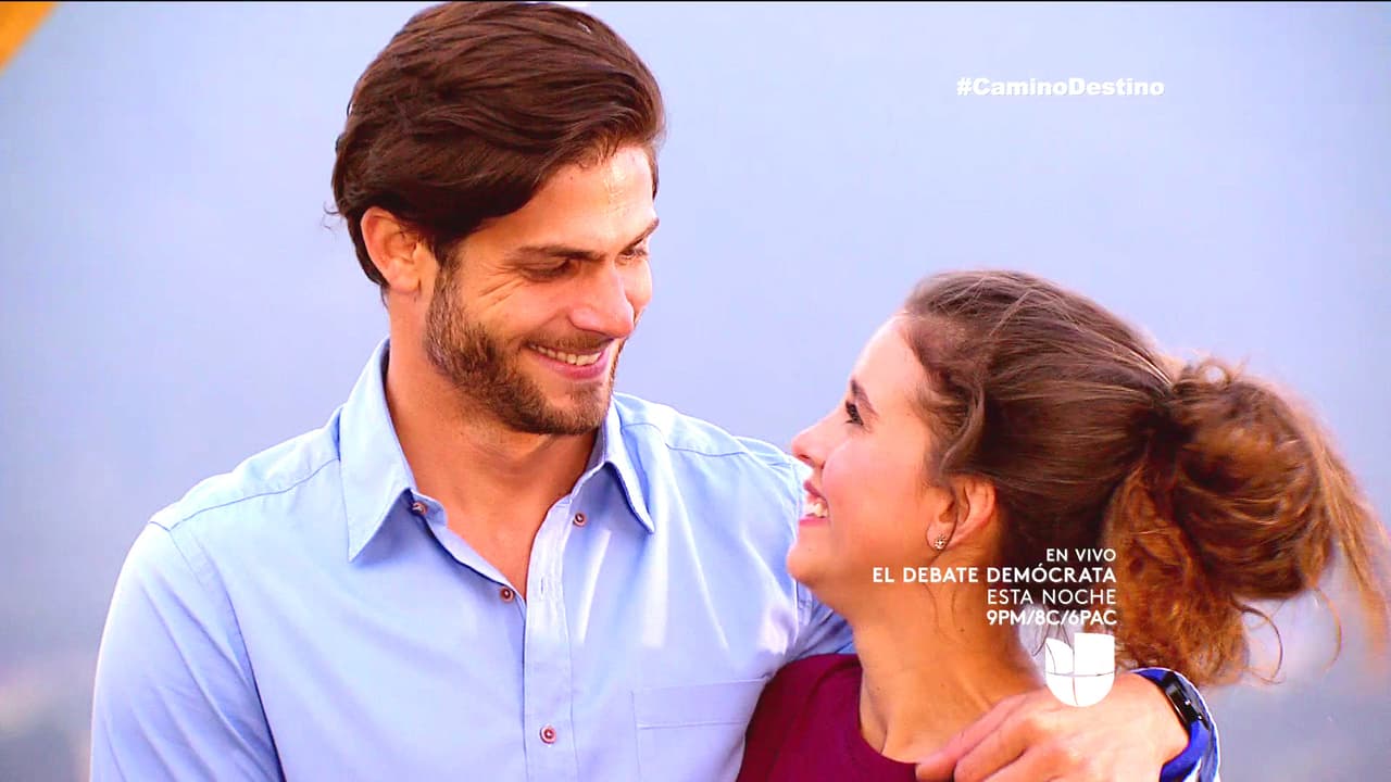 En Un Camino Hacia El Destino, Fernanda le dijo a Pedro una mentirita piadosa para escaparse con Carlos y pasar una tarde inolvidable y llena de amor.