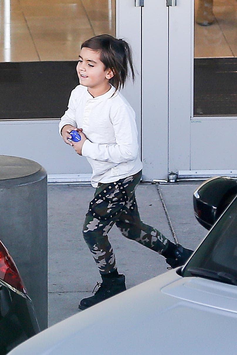 Mason con su nuevo corte de cabello.