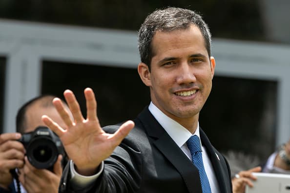 Venezuela espera a Guaidó con la expectativa del ‘Plan B’