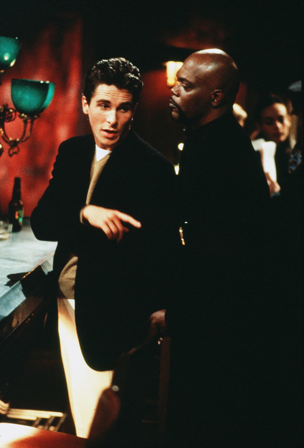 <b>‘Shaft’ (2000)</b>
<br>En esta película interpreta a Walter Wade Jr, un millonario hijo de un magnate de bienes raíces en Nueva York que comete un asesinato por motivos racistas e contra de Trey Howard luego de salir una noche a un club nocturno.