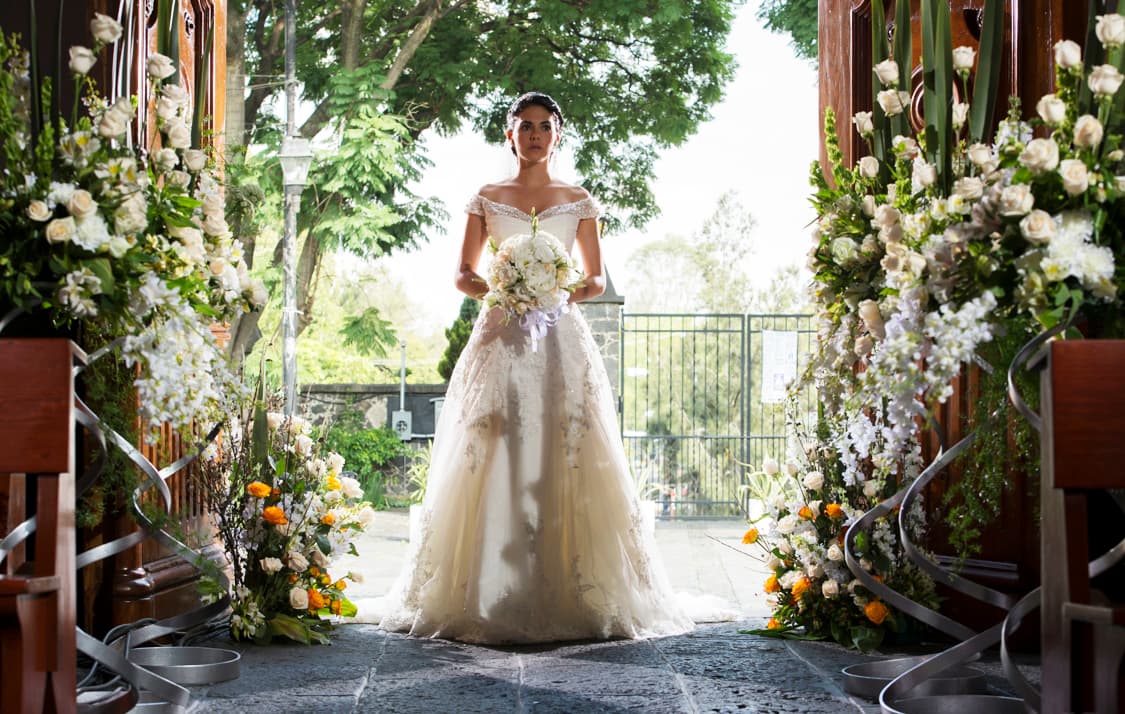 Y por otro tienes tu inmenso amor por Pedro.