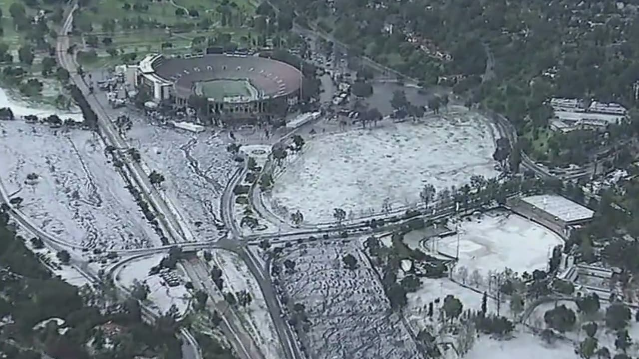 El granizo cubre de blanco zonas del sur de California