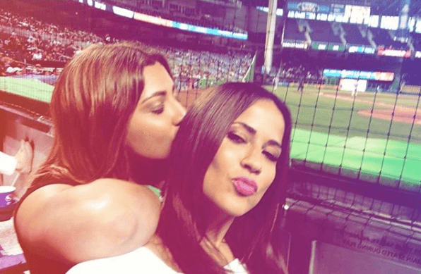 Fue una ayuda que, como dice Jackie, le facilitó criar a sus dos hijos, llevarlos a la escuela, comprarles lo necesario e incluso, tener un sostén económico para ella. 
<br>
<br>