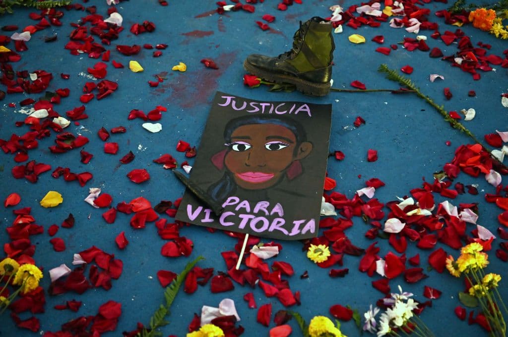 Vinculan a proceso a los policías implicados en la muerte de Victoria Salazar en México
