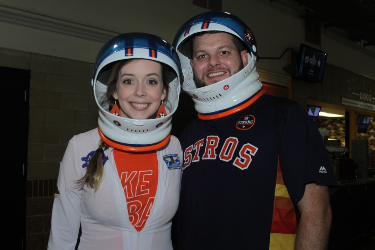 Así se vive el ambiente en Houston para recibir el Juego 6 de la Serie Mundial entre Astros y Nationals.