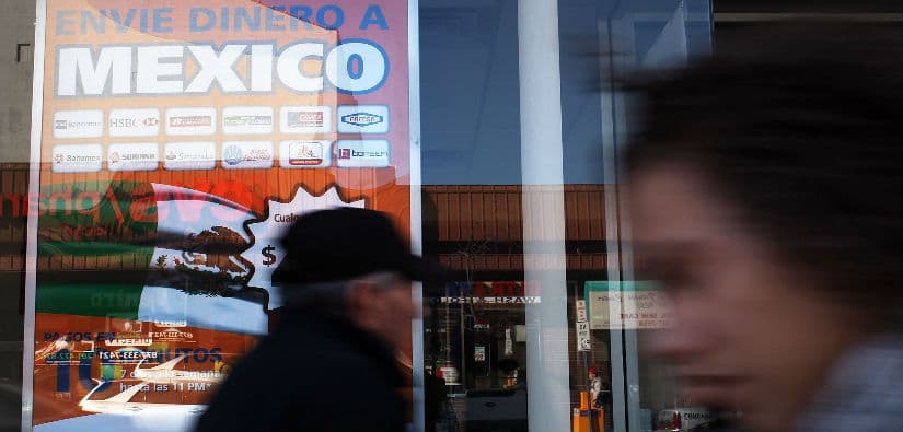 Cómo el 'superpeso' mexicano se comió el histórico dato de las remesas