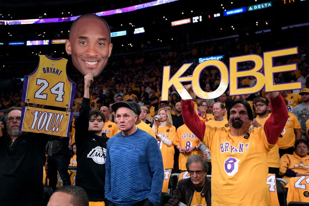 Así se vivió el emotivo homenaje a Kobe y Gianna Bryant en el regreso de Los Angeles Lakers a la duela.