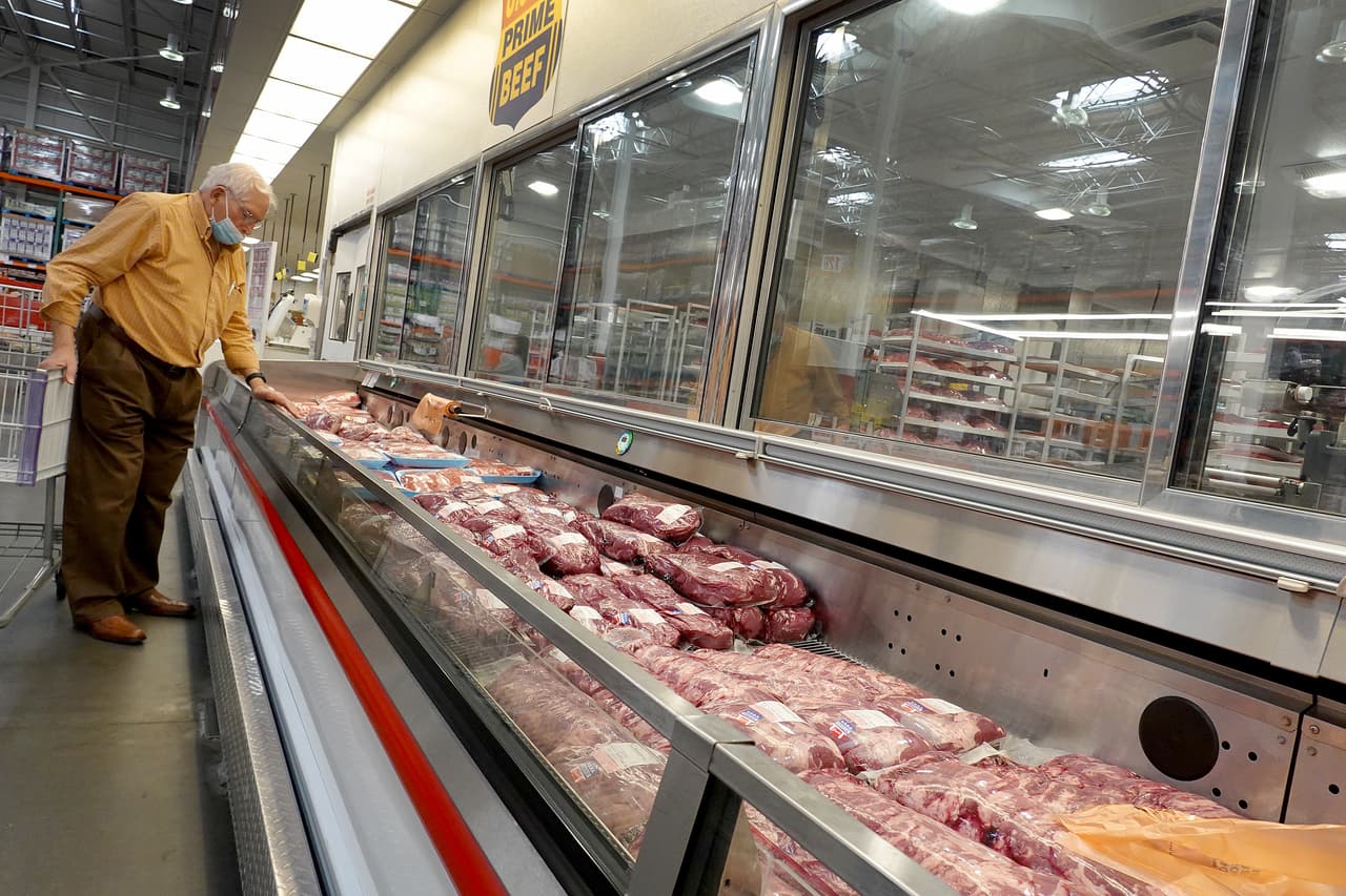 Recomiendan a las personas comparar precios y contenidos, y aprovechar las marcas genéricas que tienen la misma calidad.