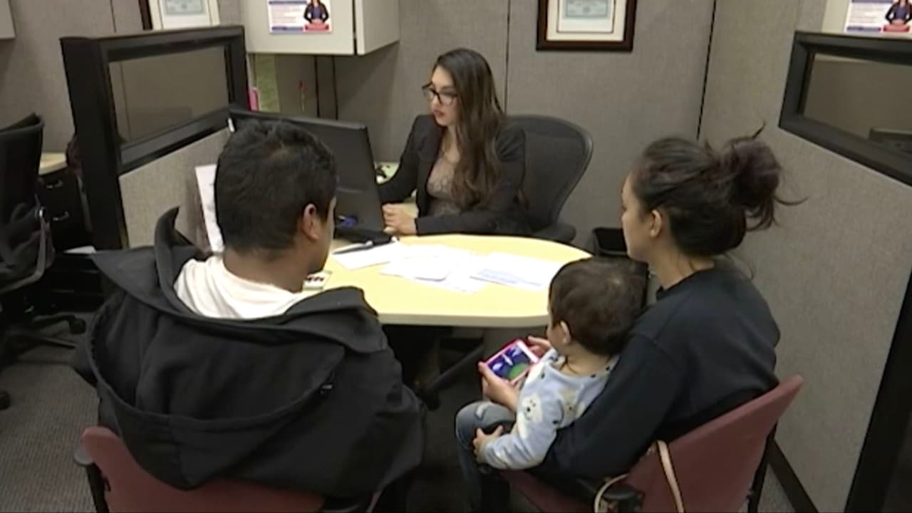 Con esta información los 
<a href="https://www.univision.com/local/houston-kxln/irs-impuestos-credito-tributario-hijos-documentos-irma-trevino-texas-houston-fotos" target="_blank">contribuyentes</a> pueden evaluar para definir si su actividad es un pasatiempo o un negocio.