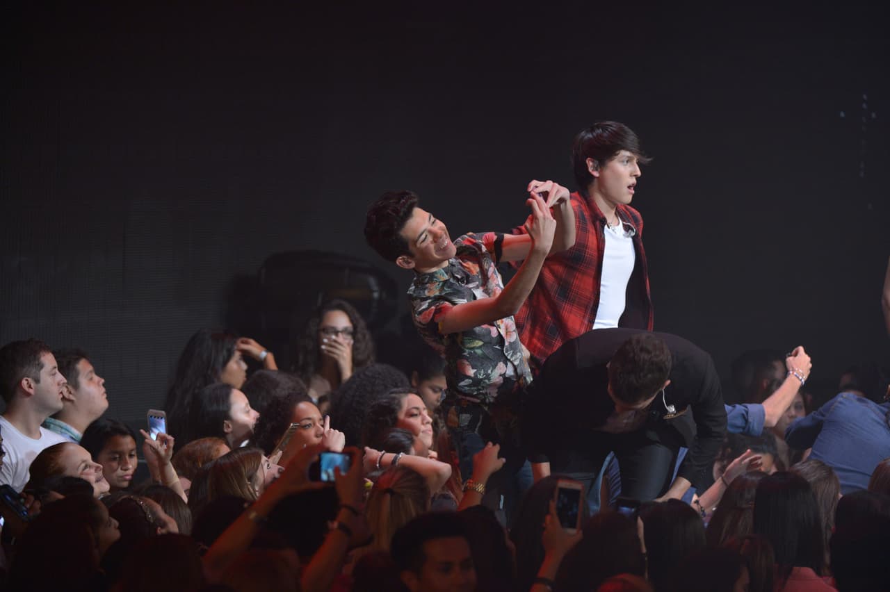 Una vez más te llevamos detrás de cámaras en La Banda. Esta vez desde el backstage del segundo en vivo.