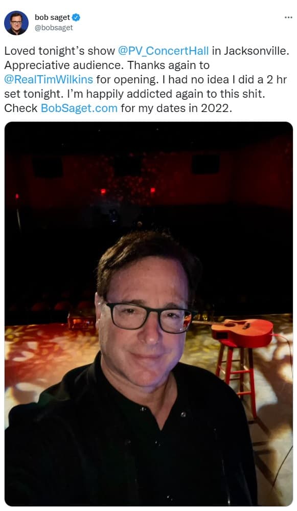 Horas antes de morir, el actor realizó un tweet en el que agradeció a su público e invitó a otros a verlo durante el tour que llevaría a cabo este año.