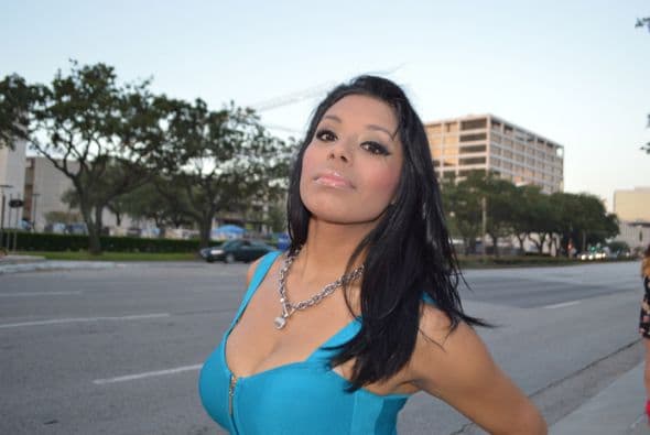 Dos elementos claves en cualquier audición de Nuestra Belleza Latina: mucho maquillaje y mucha actitud. Osmel, no eres el único... con actitud.