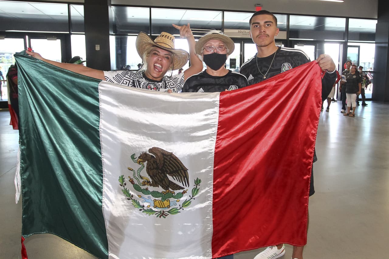 Los aficionados mexicanos fueron mayoría.