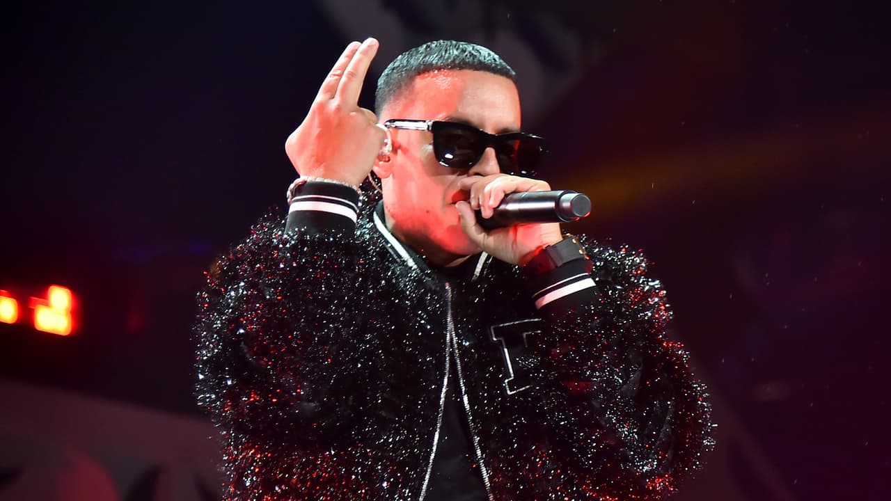 Piden 3,6 millones de dólares en la demanda contra Daddy Yankee en Chile por incumplimiento de contrato