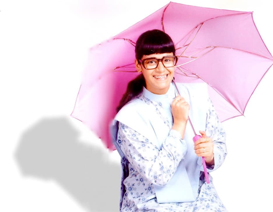 En la India el remake de
<i>Yo soy Betty, la fea</i> se llamaba
<i>No Hay Nadie como Jassi</i>
<i>(Jasi Jaissi Koi Nahin)</i>. Esta fue la primera adaptación que se hizo en el extranjero de la versión original.