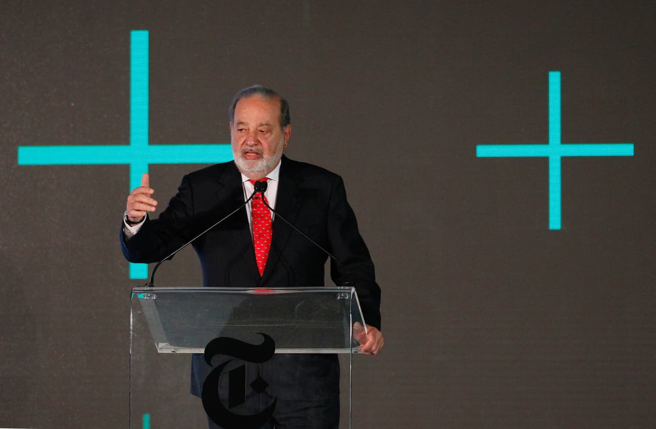 Pérdidas millonarias hunden a Carlos Slim en la lista de Forbes