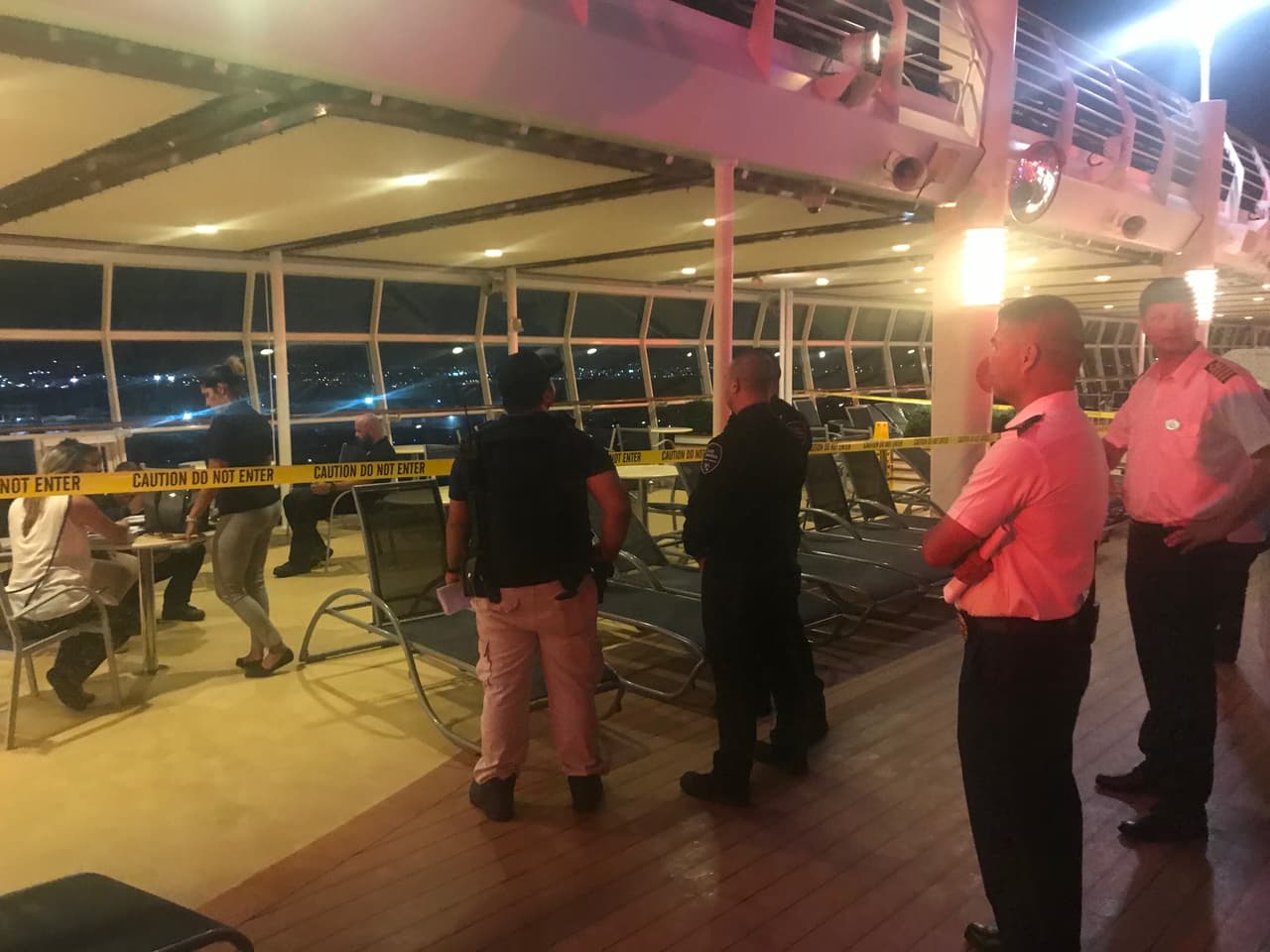 "Una ventana abierta" en el área infantil: familiares dan su versión sobre la muerte de la niña que cayó de un crucero