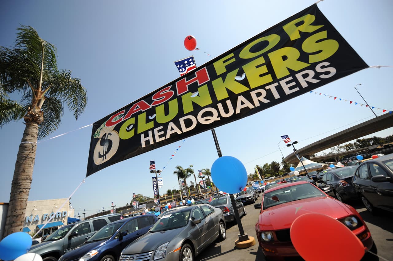 Nadie evitará que cobre más interés a los hispanos al comprar autos si el Congreso elimina una norma que dejó Obama