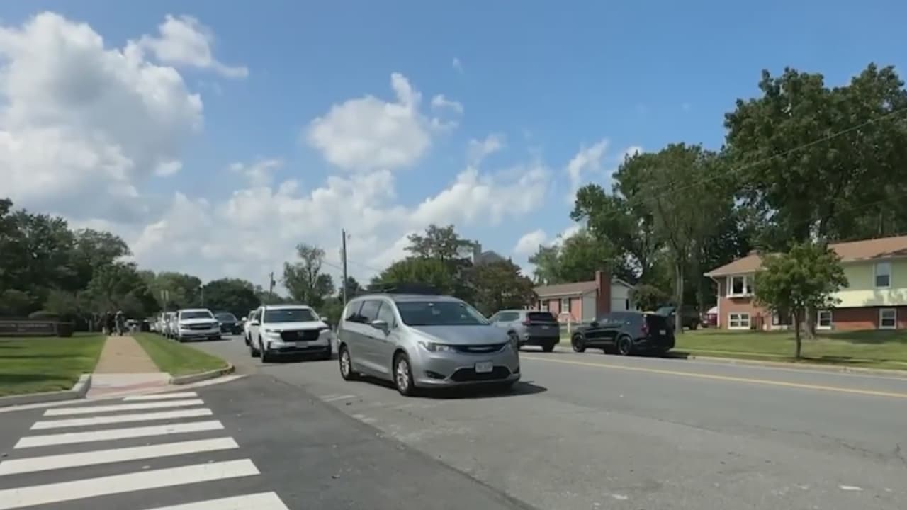 Exigen guardias de cruce y mejoras viales en Fairfax tras accidentes escolares